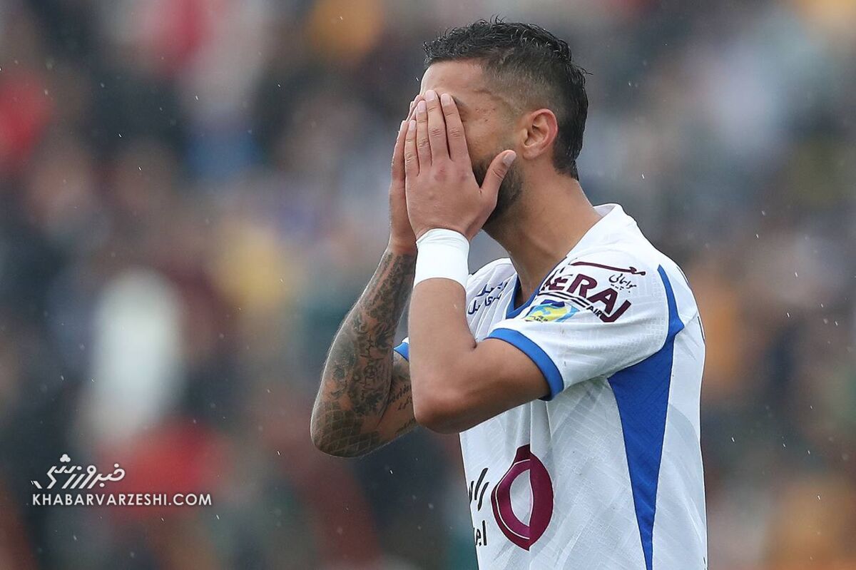 من بازیکن تیم ملی هستم نه شیطانپرست!/ روی دستم الله دارم و قراردادم به این دلیل فسخ نشد من بازیکن تیم ملی هستم نه شیطانپرست!/ روی دستم الله دارم و قراردادم به این دلیل فسخ نشد