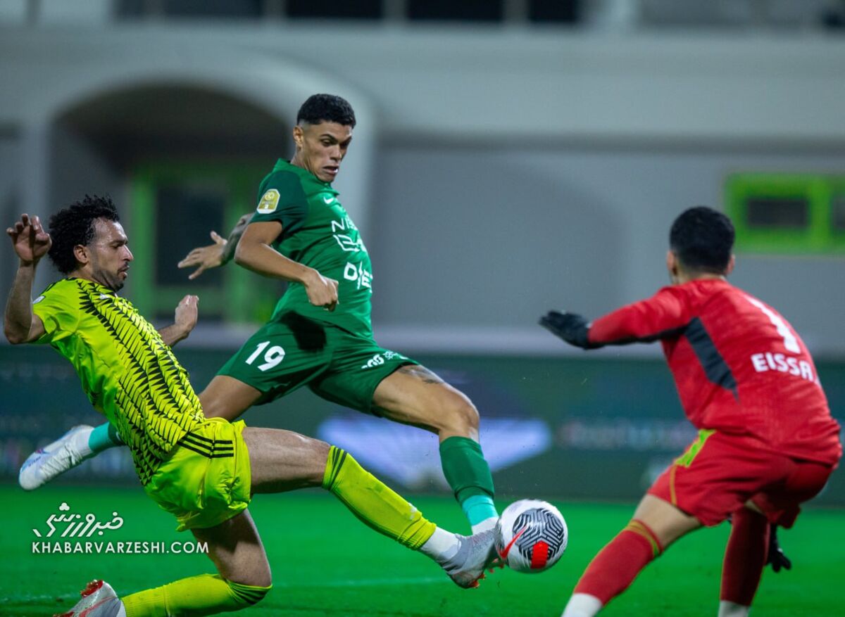 فرهاد باز هم باخت/ پیچیدن نسخه تیم مجیدی تنها در هفت دقیقه! فرهاد باز هم باخت/ پیچیدن نسخه تیم مجیدی تنها در هفت دقیقه!