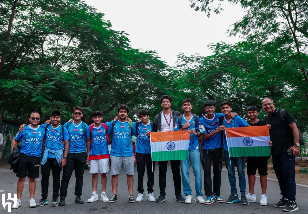 تصاویر| اقدام دستهجمعی زنان و مردان هندی برای حمایت از نیمار