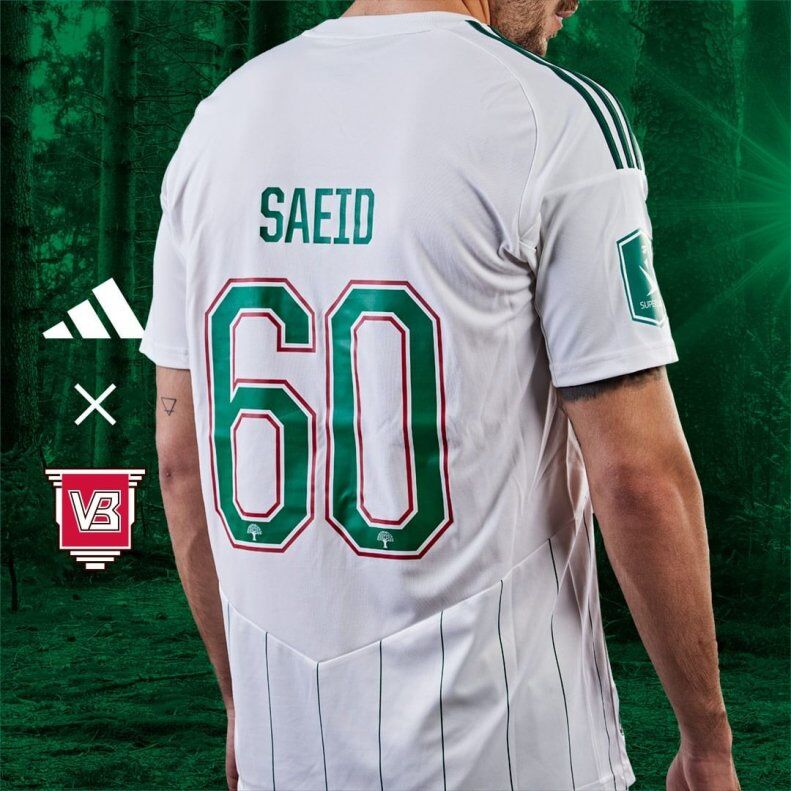 عکس| ستاره تیم ملی مانکن آدیداس شد