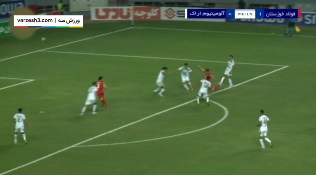 نظر ۵ کارشناس داوری روی مشکوکترین گل هفته/ گل سه امتیازی و نگرفتن پنالتی درست بود؟