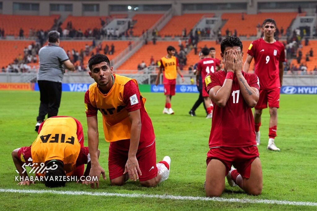 تصاویر| غرق شدن ناوگان سلسائو در گرداب ناگهانی ایران/ برزیل حذف میشود؟