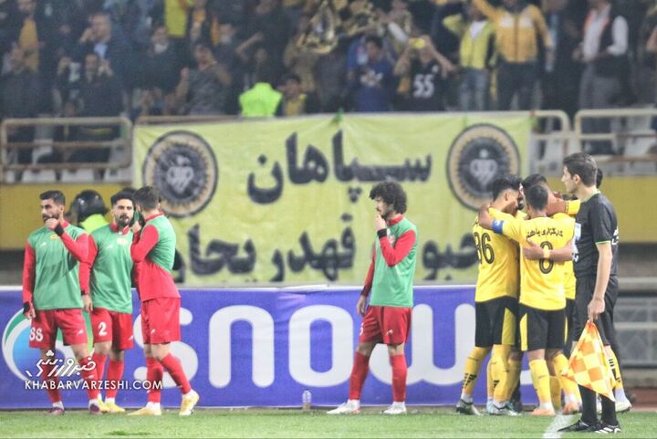 شادی گل رضا اسدی؛ سپاهان - پرسپولیس