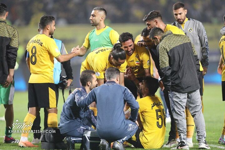 مصدومیت محمد دانشگر؛ سپاهان - پرسپولیس