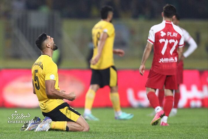 رضا اسدی؛ سپاهان - پرسپولیس