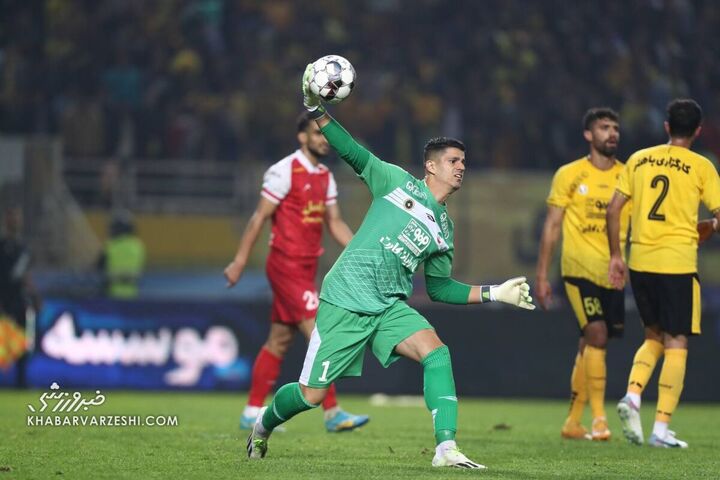 پیام نیازمند؛ سپاهان - پرسپولیس