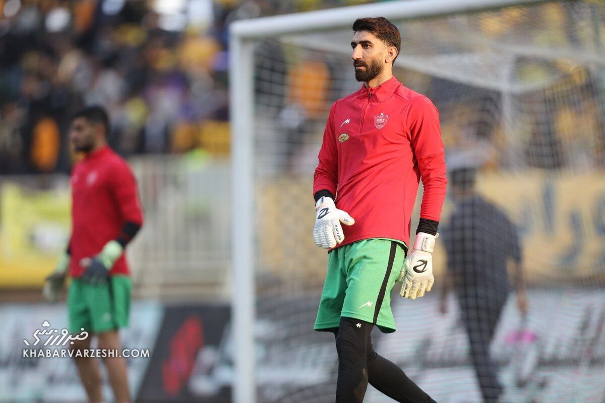 جنجال جدید در پرسپولیس بر سر بازوبند/ بیرو میخواهد کاپیتان اول باشد! جنجال جدید در پرسپولیس بر سر بازوبند/ بیرو میخواهد کاپیتان اول باشد!