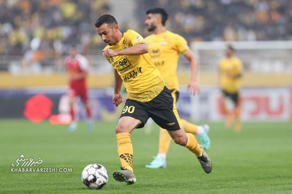 درخواست فوری نکونام برای جذب ستاره سپاهان درخواست فوری نکونام برای جذب ستاره سپاهان