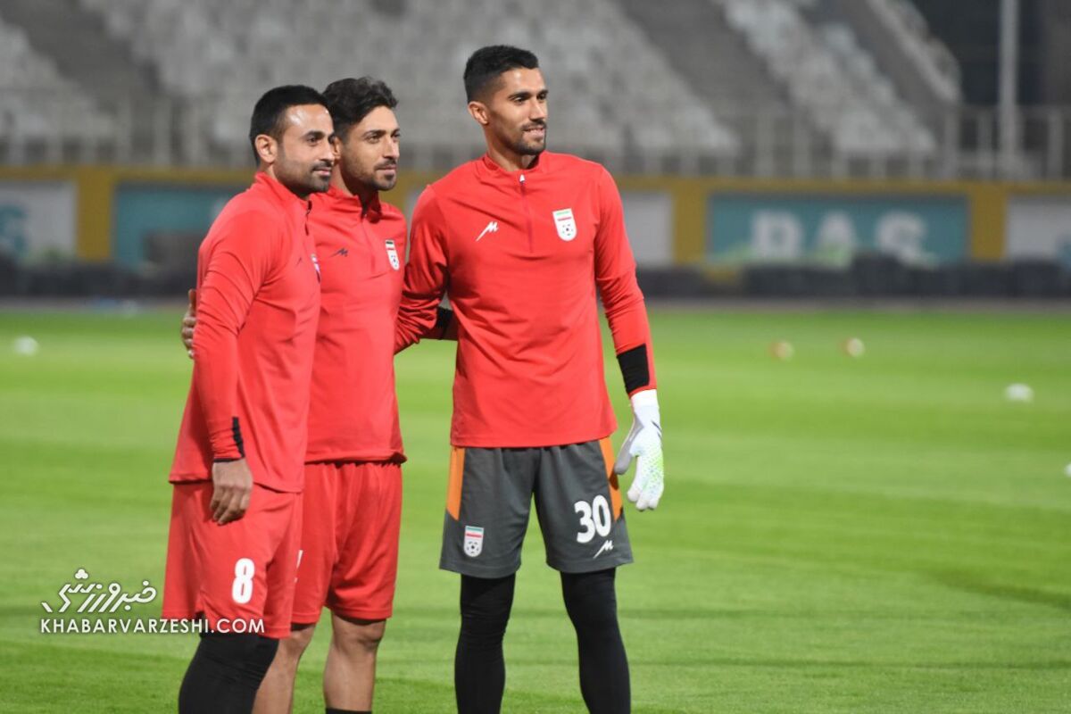 عکس| رابطه گرم شجاع و کاپیتان استقلال پس از هیس جنجالی