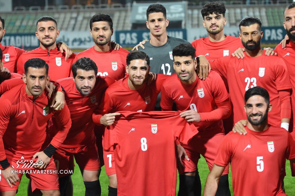 عکس| اقدام دستهجمعی بازیکنان تیم ملی فوتبال ایران/ این شماره را کسی نمیپوشد!