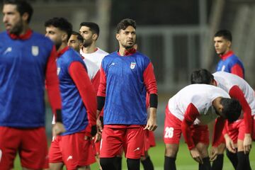 عکس | واکنش جالب ستاره پرسپولیسی به نیمکت‌نشینی در تیم ملی/ بازیکن ایران کنترل خود را از دست داد!
