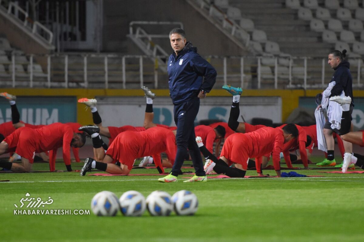 تصاویر| طعنه طارمی به کریم وسط تمرین/ خداداد عزیزی: واقعا متاسفم!