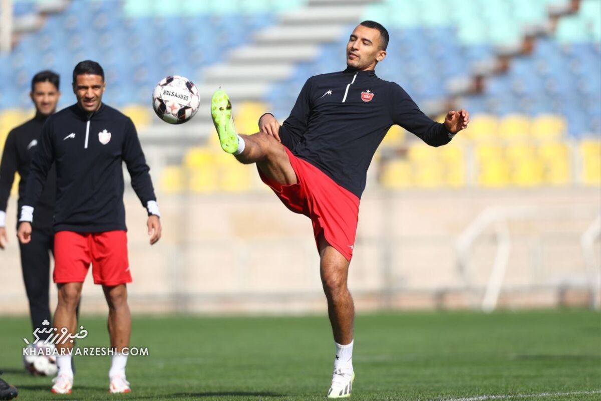 عکس| آمادگی جسمانی مهاجم منفور پرسپولیس