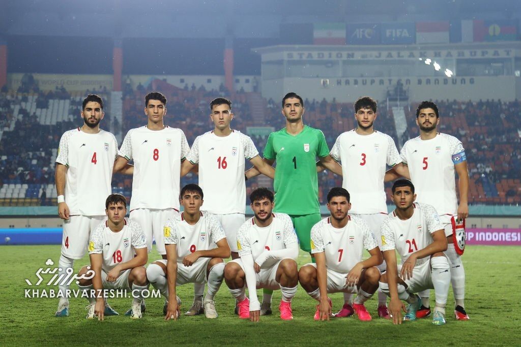 - اولین واکنش حسین عبدی به صعود ایران از گروه مرگ جام جهانی