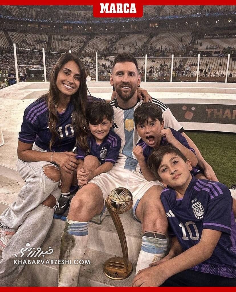 عکس| زن مسی آن شب خاطرهانگیز را هیچوقت فراموش نمیکند