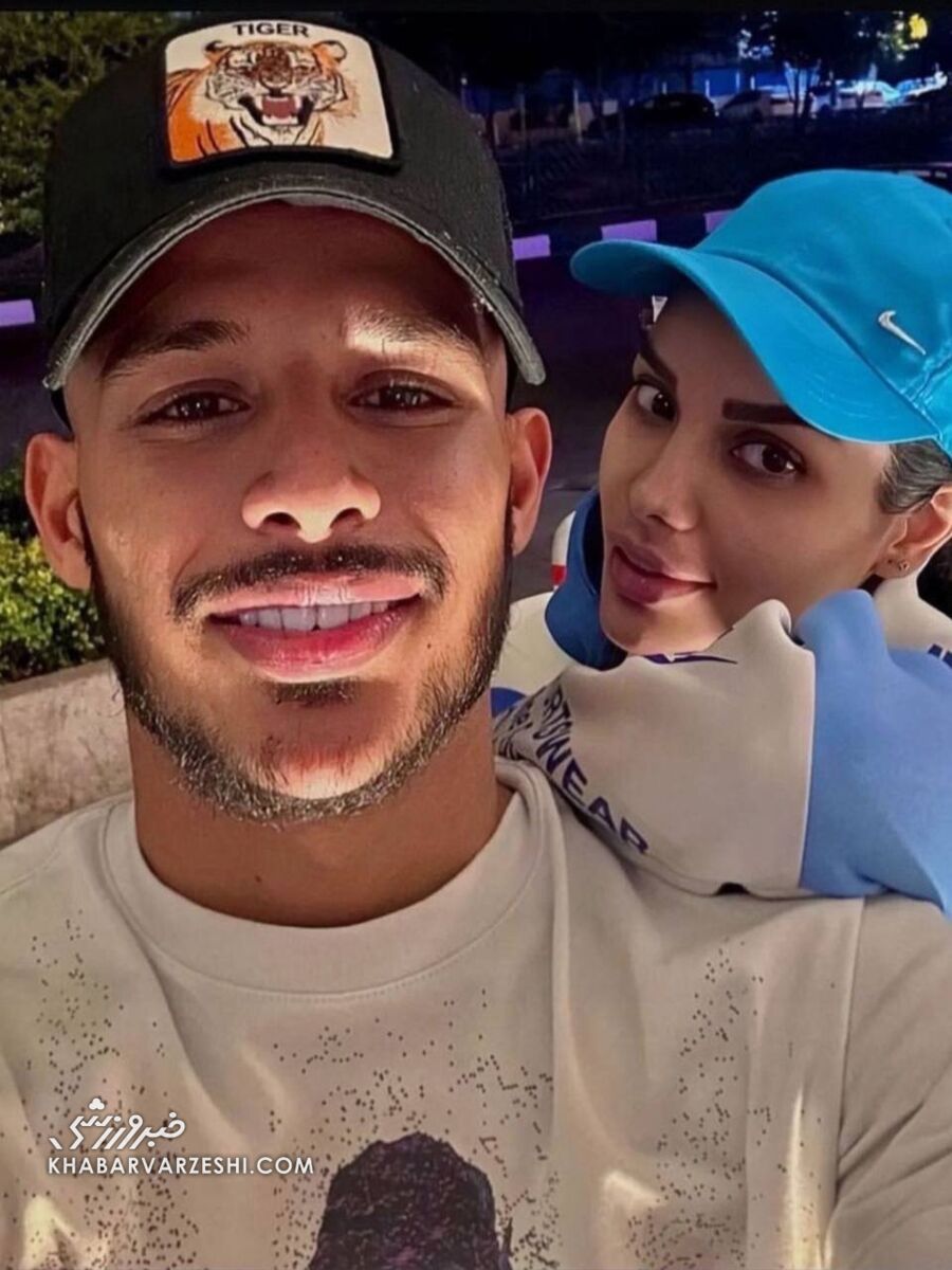 عکس| استایل متفاوت مهدی قایدی و همسرش در دبی