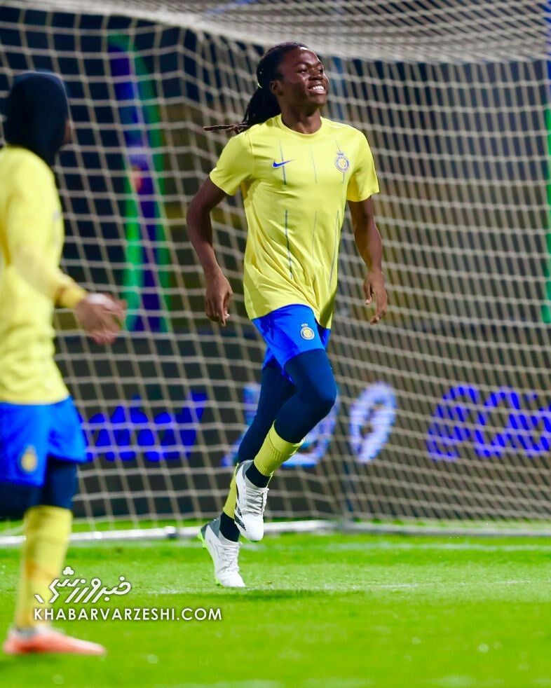 عکس| رونمایی از ورژن زنانه رونالدو در النصر