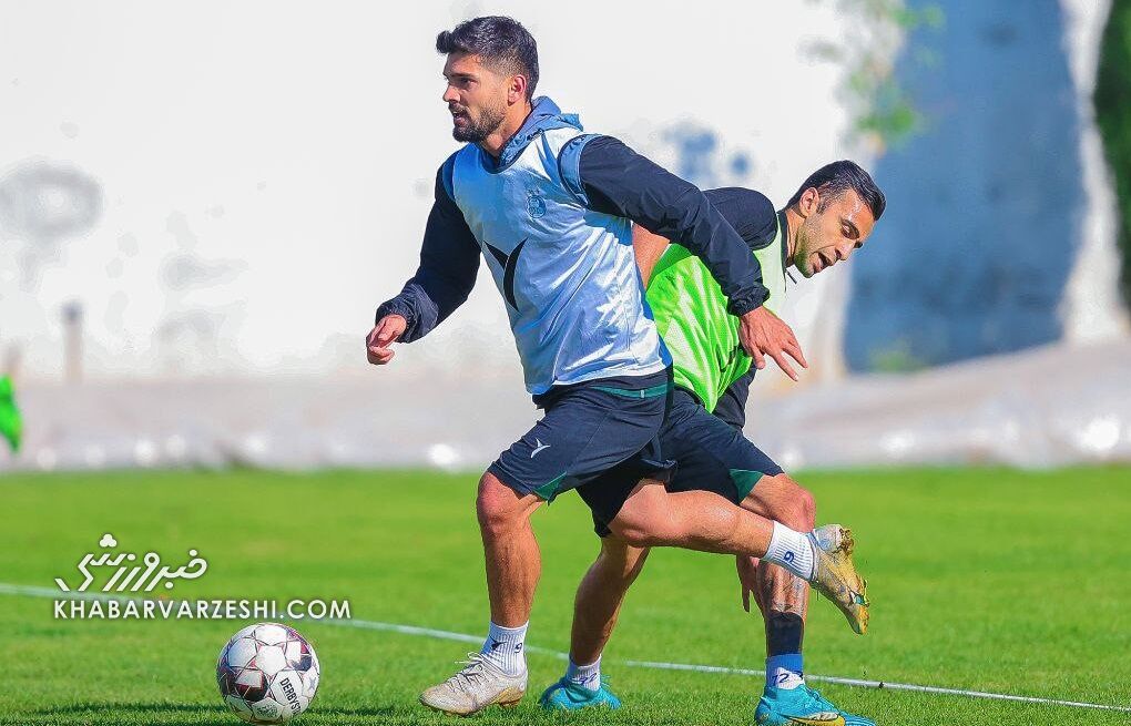 عکس| رقابت جدی ذوب آهنیهای سابق در تمرین استقلال