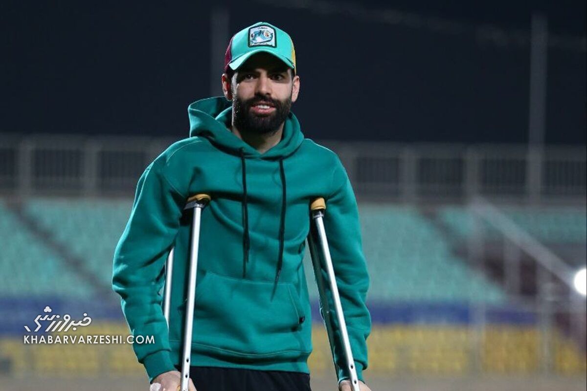 عکس| یاسین سلمانی قبل از النصر به پرسپولیسیها اضافه شد