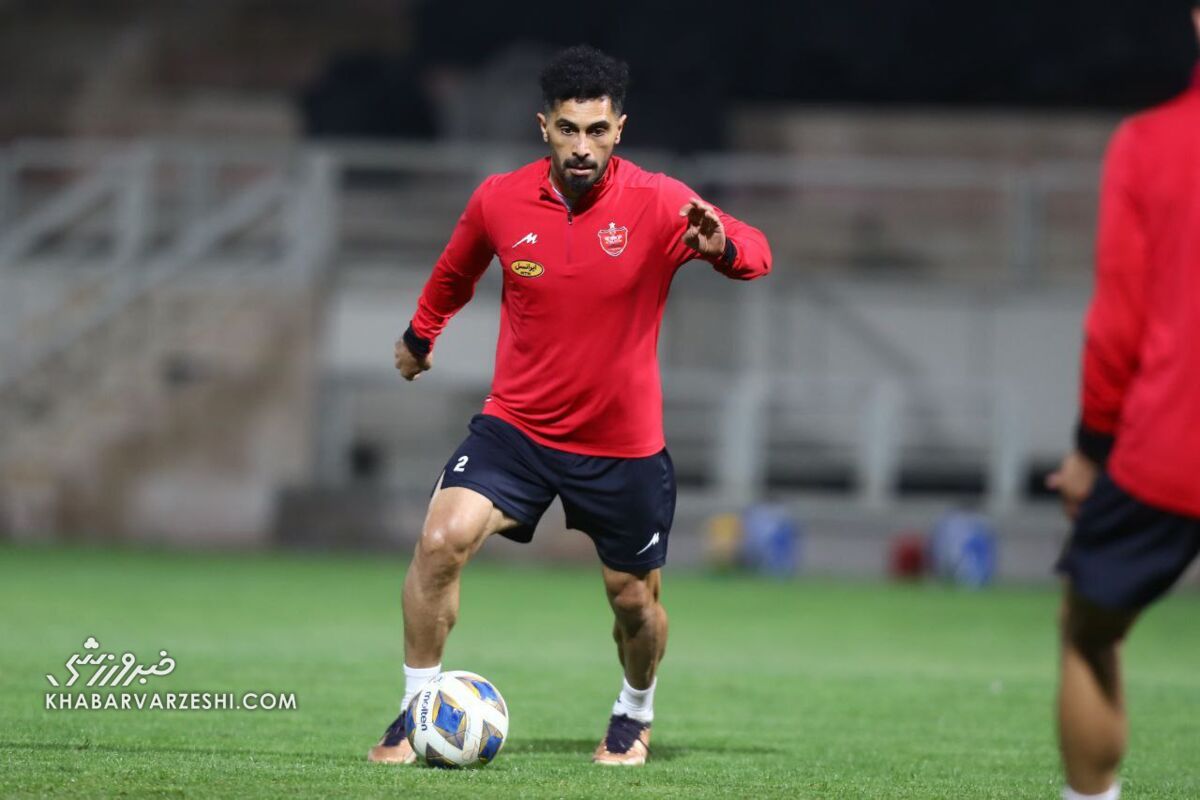تصاویر| غیبت ۲ بازیکن پرسپولیس/ یک سرخپوش زودتر عازم عربستان شد!