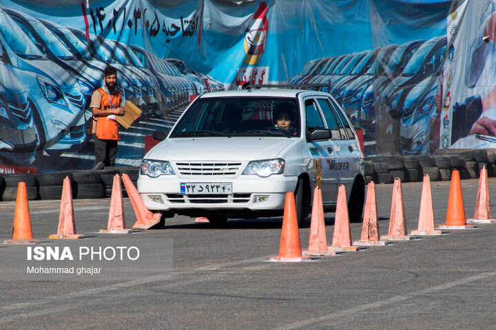 سومین دوره مسابقات اتومبیلرانی اسلالوم قهرمانی کشور