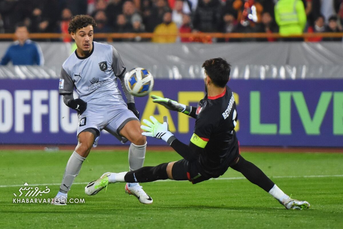 عکس| بیرانوند در نقش سوپرمن/ کاپیتان مانع تحقیر پرسپولیس شد