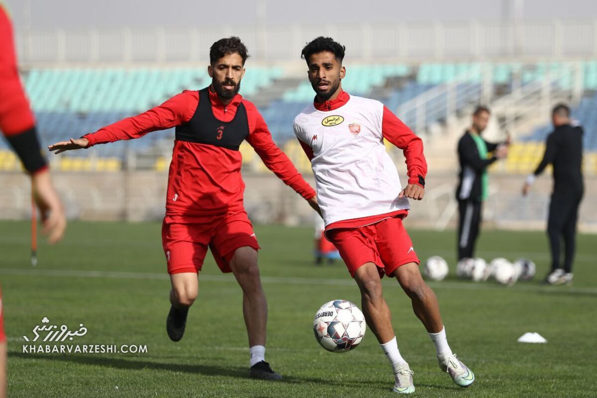 عکس| یک بازیکن رسماً به پرسپولیس پیوست/ عقد قرارداد با تایید یحیی گلمحمدی