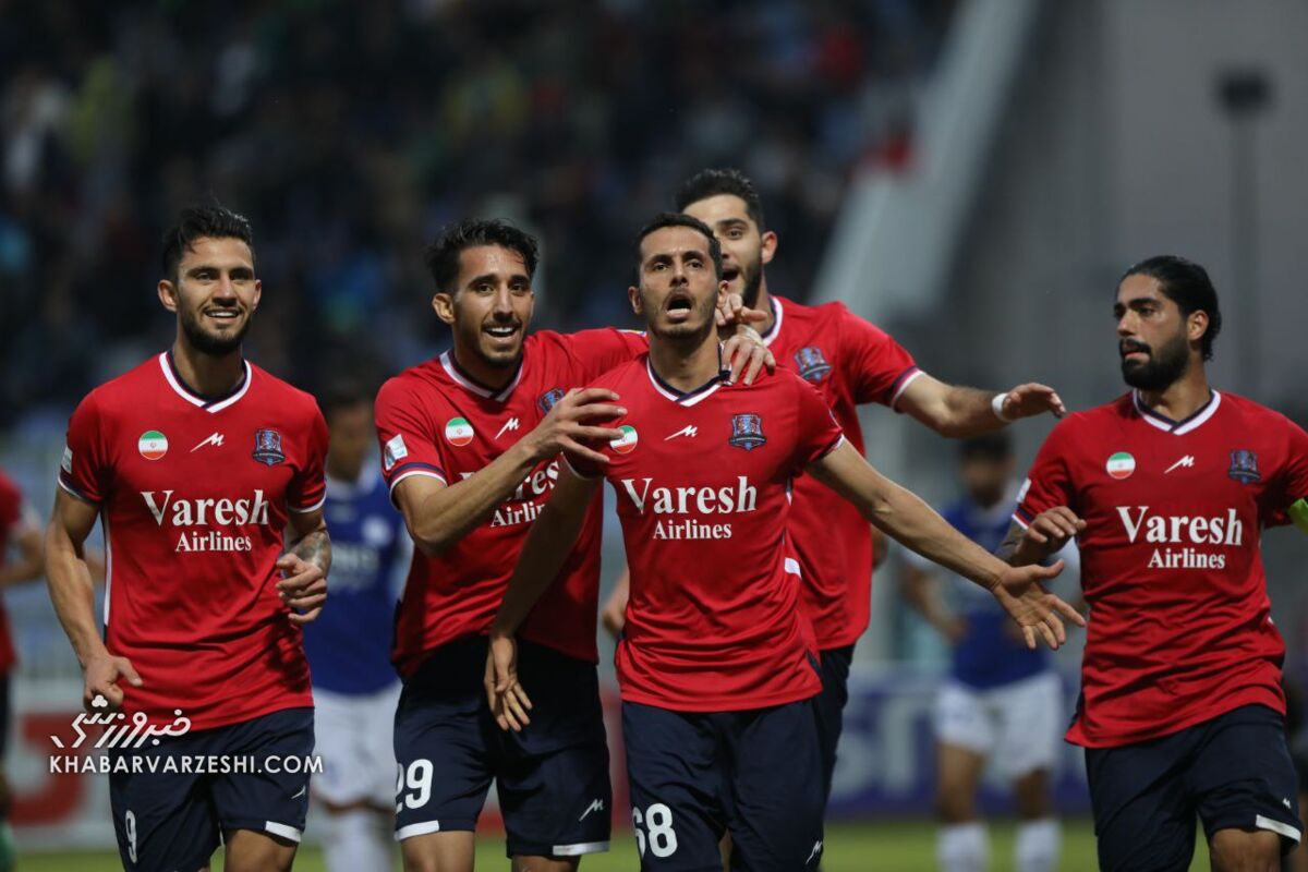 سپاهان با گلباران مس به استقلال نزدیک شد/ کمک قعرنشین به فرار نساجی از بحران!