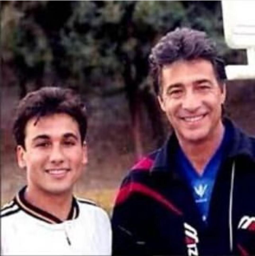 عکس دیده نشده ستاره خبرساز استقلال و پرسپولیس با ناصر حجازی