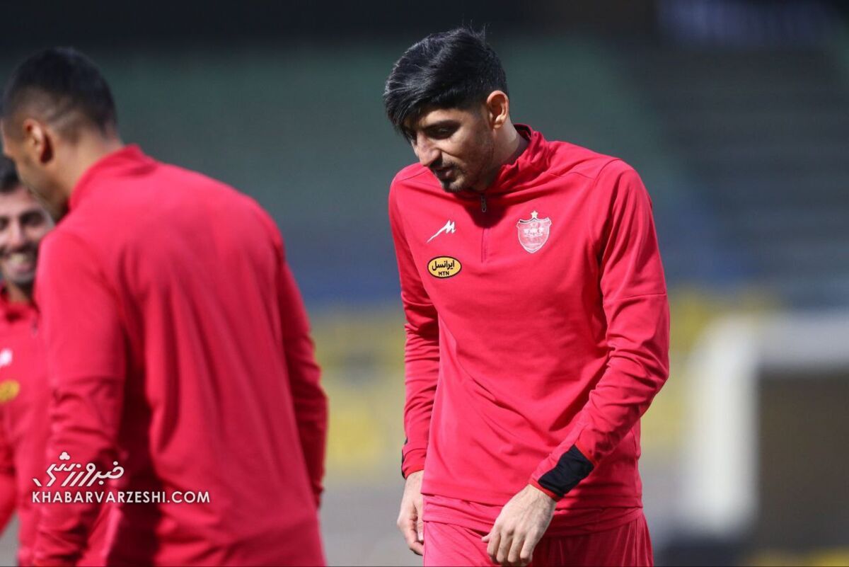 مقصد جدید ستاره پرسپولیس؛ بمب نقل و انتقالات در اصفهان منفجر میشود؟ مقصد جدید ستاره پرسپولیس؛ بمب نقل و انتقالات در اصفهان منفجر میشود؟