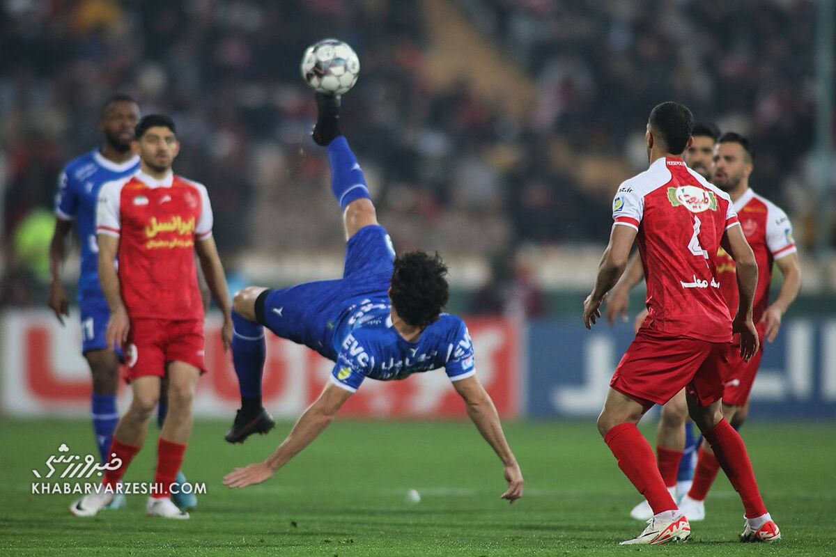 آمار ویران کننده مهاجم محبوب جواد نکونام/ بازیکنی ۳۲ ساله با ۱۹۰ سانتیمتر قد اما...