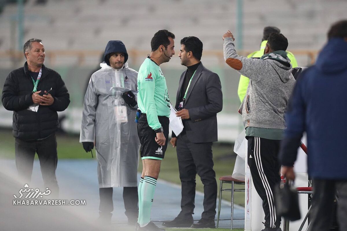 ۱۶ تیم، ۸ بازی و فقط یک متخصص قضاوت با VAR/ باید داور دربی را تکثیر کنیم! ۱۶ تیم، ۸ بازی و فقط یک متخصص قضاوت با VAR/ باید داور دربی را تکثیر کنیم!