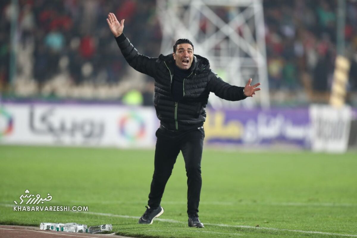 نکونام: دیگر جلوی دوربین صداوسیما صحبت نمیکنم/ مجریان دوزاری به استقلال بیاحترامی میکنند/ بروند با کارشناسان شیتیلبگیر حرف بزنند! نکونام: دیگر جلوی دوربین صداوسیما صحبت نمیکنم/ مجریان دوزاری به استقلال بیاحترامی میکنند/ بروند با کارشناسان شیتیلبگیر حرف بزنند!
