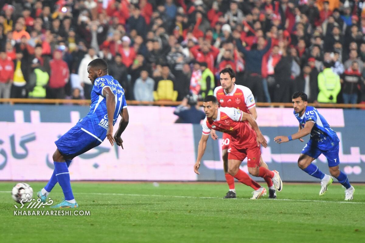 بیرانوند پنالتی زدن یامگا را آنالیز کرده بود اما.../ قاتل خونسرد استقلال قابل پیشبینی نیست