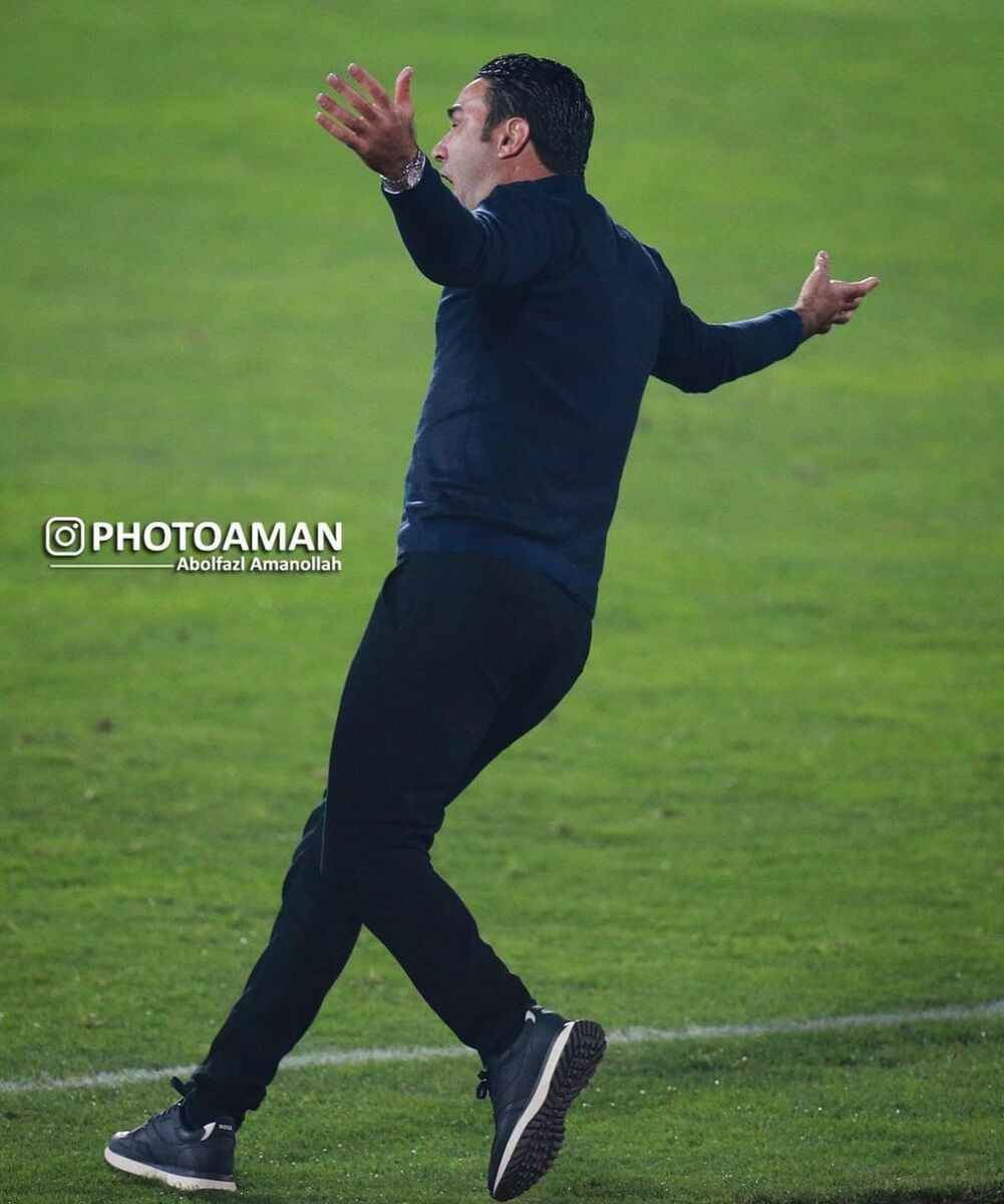 تصاویر| فریم به فریم با شادی گل جنجالی نکونام در دربی