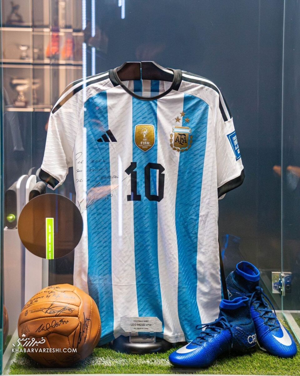 عکس| هدیه خاص مسی به یک رئالی/ پیراهن قهرمانی آرژانتین برای رافائل نادال