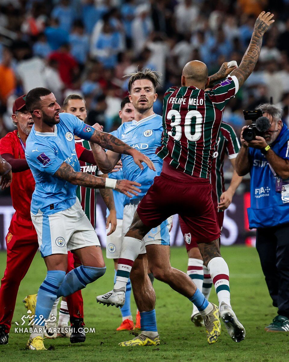 درگیری شدید و عجیب بعد از قهرمانی سیتی در جامجهانی باشگاهها/ باتجربههای دو تیم به جان هم افتادند! +عکس و ویدیو