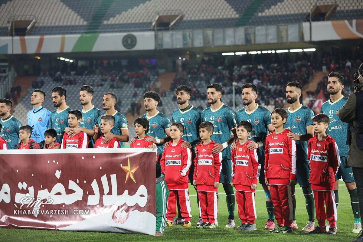 پرسپولیس ۱۰ نفره طلسم را شکست/ بازگشت باشکوه سرخها به لیگ با دبل گلزنی ستاره گرجستانی