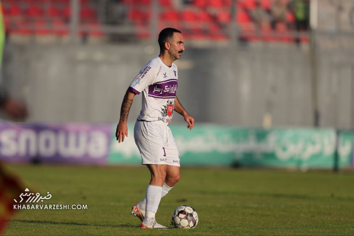 تصاویر| ستاره سابق استقلال با استایلی که هرگز ندیدهاید!