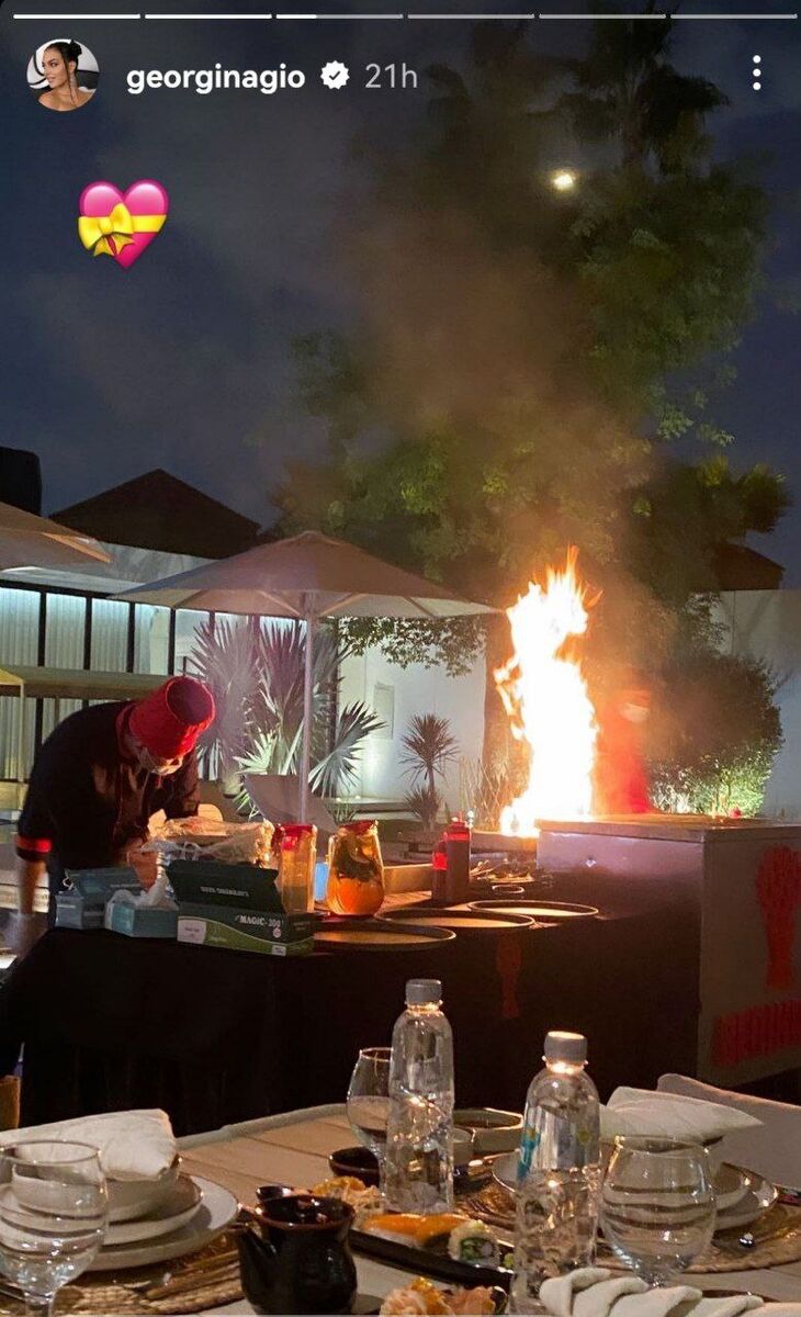 عکس| حال و هوای جالب اولین کریسمس رونالدو و نامزدش در عربستان سعودی