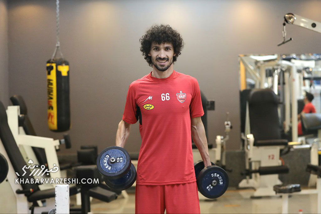 زمان جدایی مدافع پرسپولیس مشخص شد زمان جدایی مدافع پرسپولیس مشخص شد