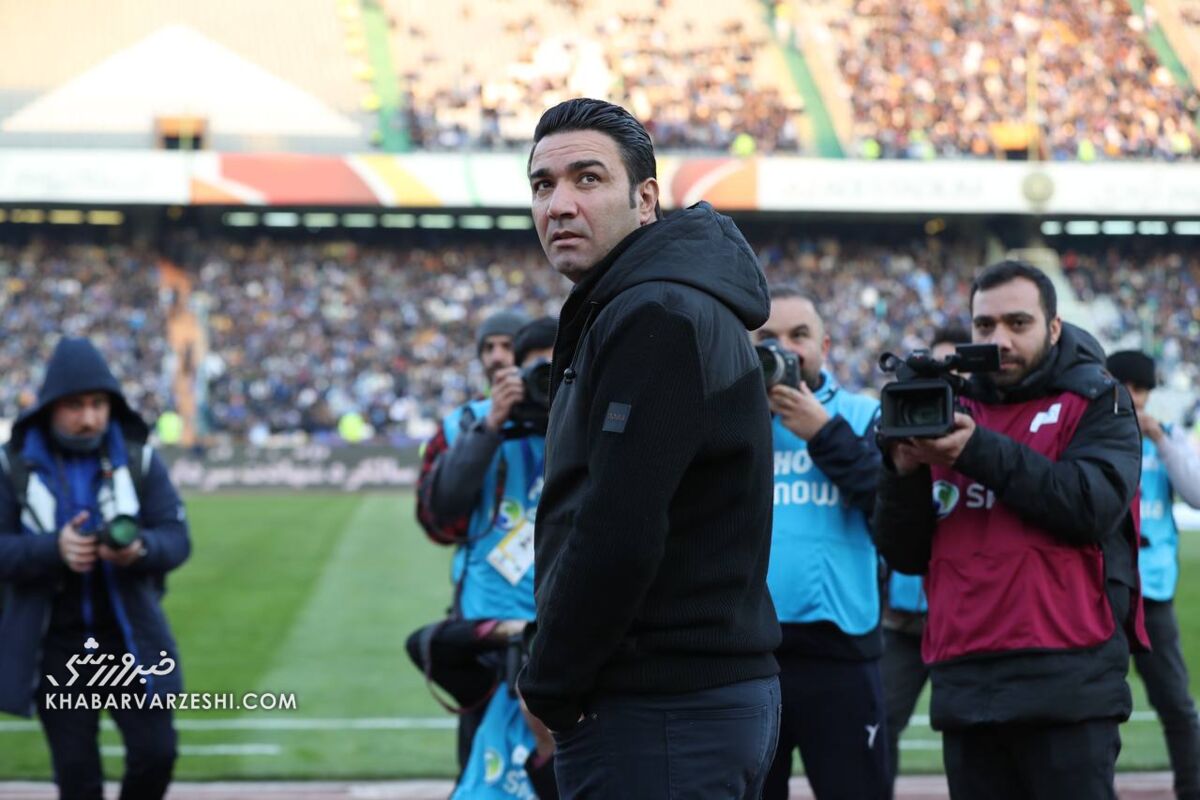 نکونام مورد تایید مراجع نظارتی قرار نگرفت/ پایان کار سرمربی استقلال؟! نکونام مورد تایید مراجع نظارتی قرار نگرفت/ پایان کار سرمربی استقلال؟!