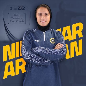 یک زن ایرانی، نامزد بهترین مربی فوتسال باشگاهی دنیا شد
