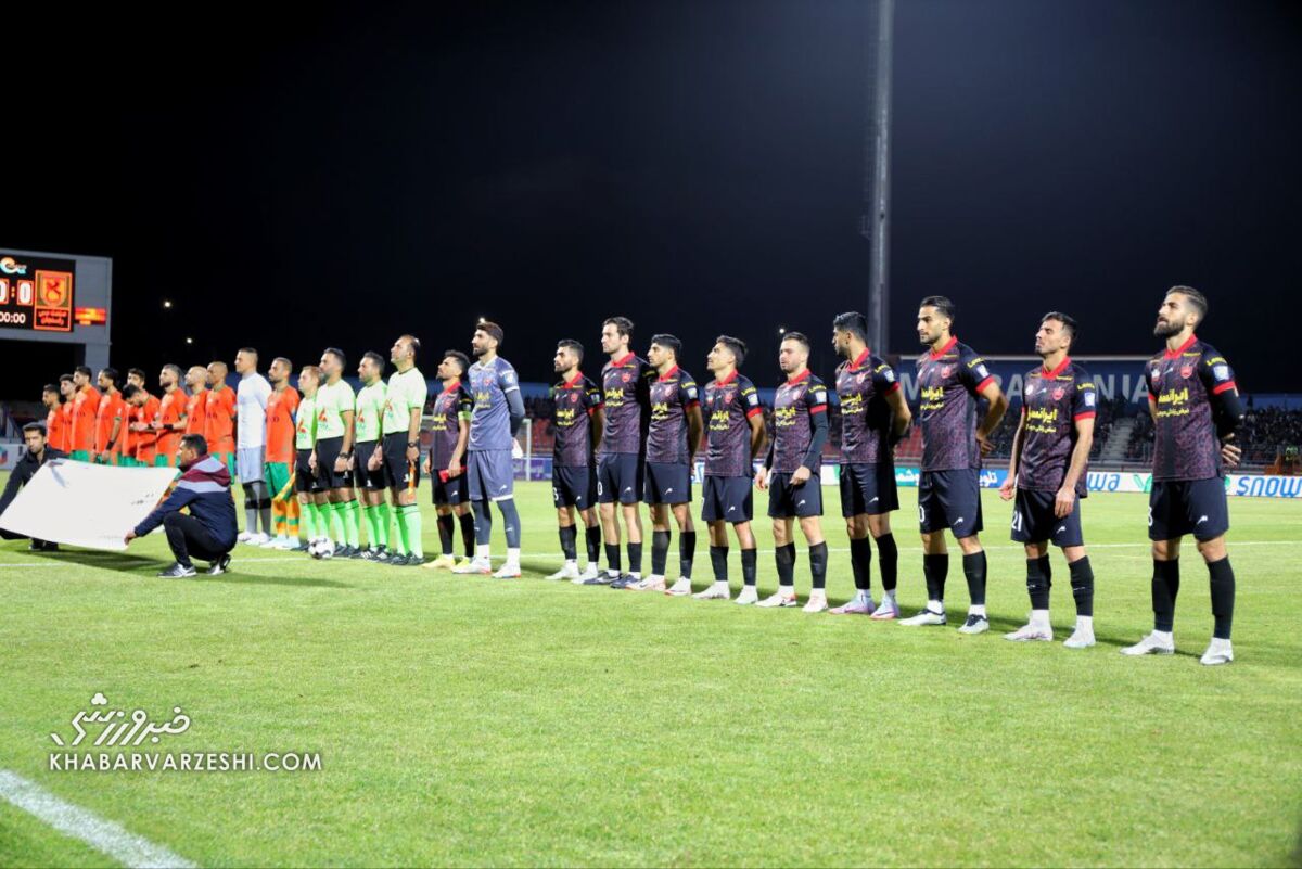 معامله بد یحیی و بازیکن جوانی که از ستاره های میلیاردی کارایی بیشتری داشت/ اگر نتیجه نمی گیرید لااقل به جوانان میدان بدهید