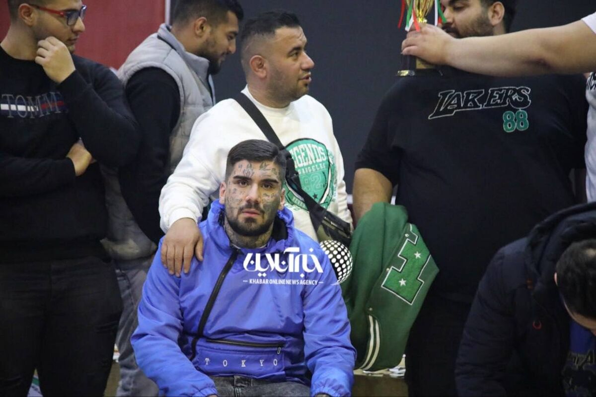 عکس| رونمایی از تتلو در لیگ وزنهبرداری!