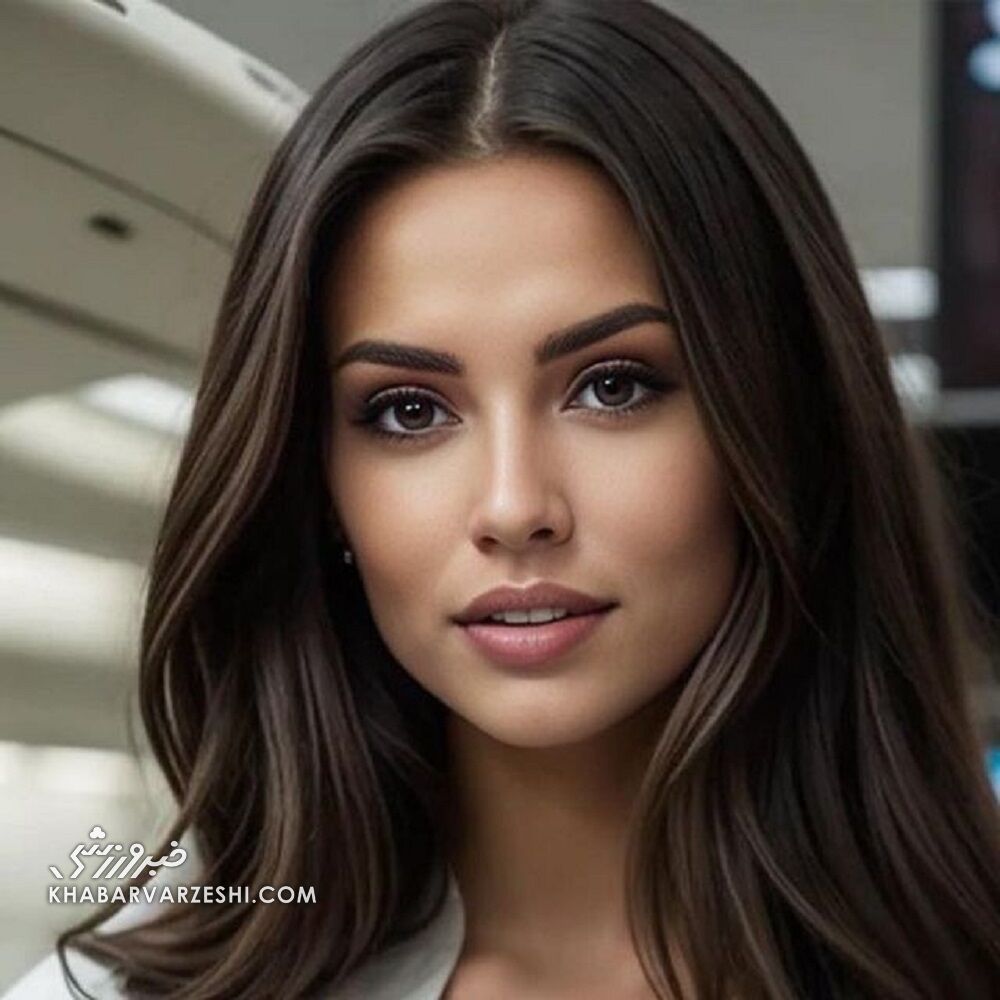 تصاویر| این دختر جذاب ستارههای فوتبال، تنیس و MMA را به دایرکت خودش در اینستاگرام کشاند!