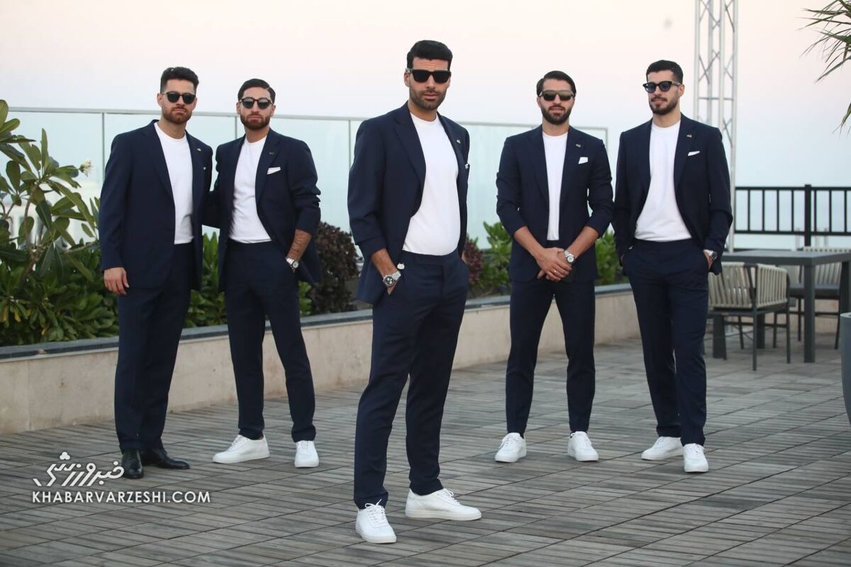 عکس| یک پرسپولیسی با کفش متفاوت مهمان ویژه فتوشات‌های تیم ملی/ ژست «بالیوودی» طارمی با دارودسته قطری‌ها