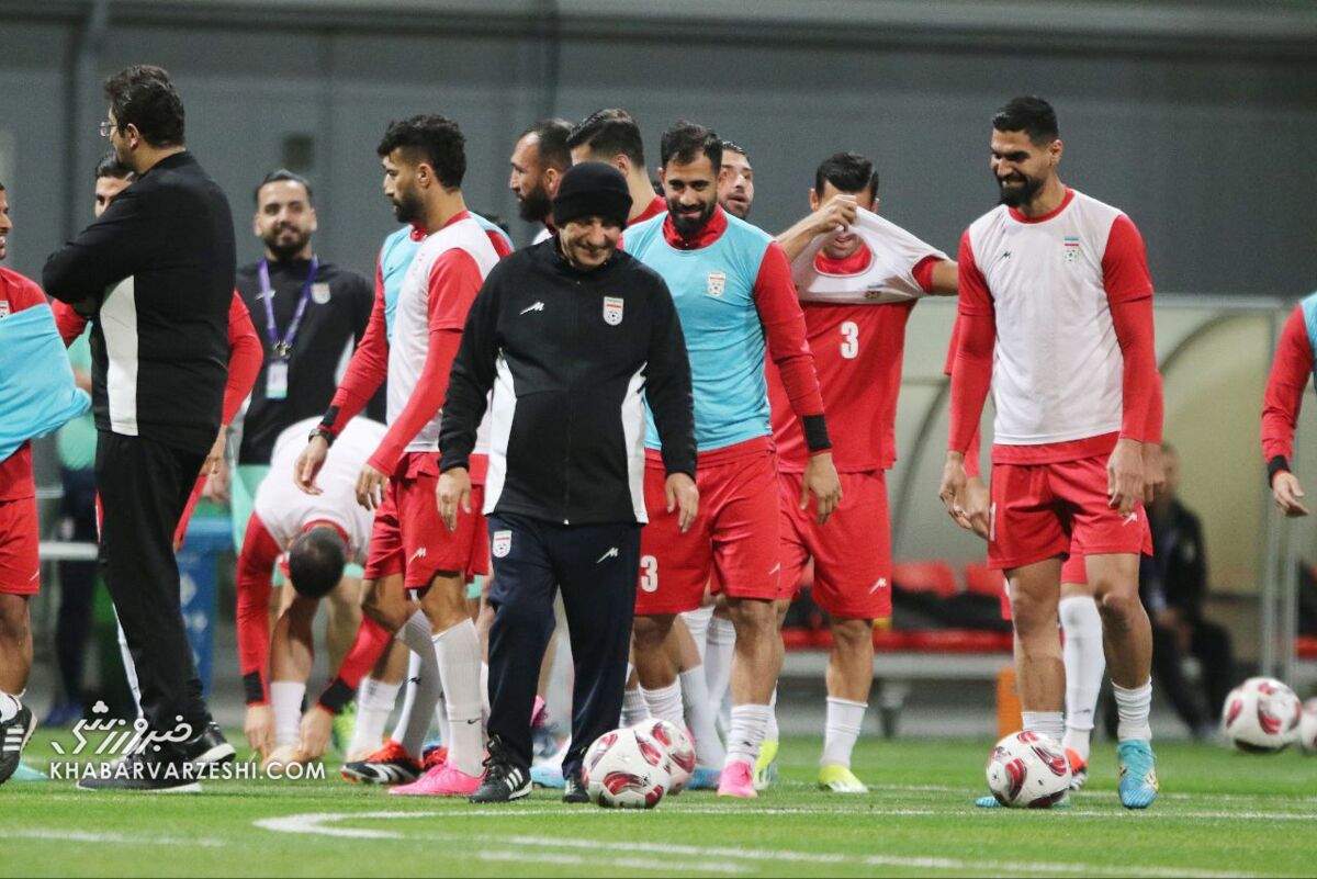 آزمون به طارمی رسید و جو تیم قلعهنویی عوض شد/ پس گردنی به یک بازیکن تیم ملی +تصاویر