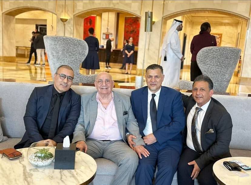 عکس| شهریار حامی حشمت مهاجرانی شد/ اسطورهها دست یکدیگر را رها نکردند