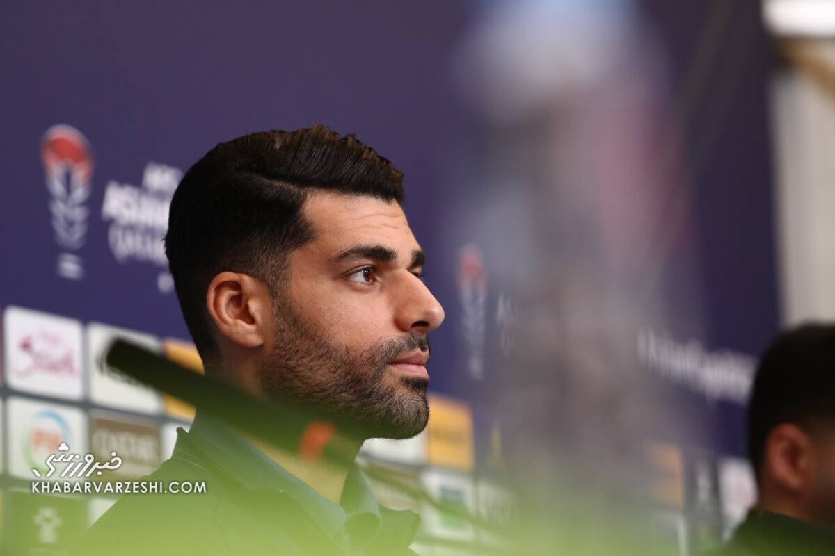 مهدی طارمی روی آنتن زنده وارد کار خیر شد! مهدی طارمی روی آنتن زنده وارد کار خیر شد!